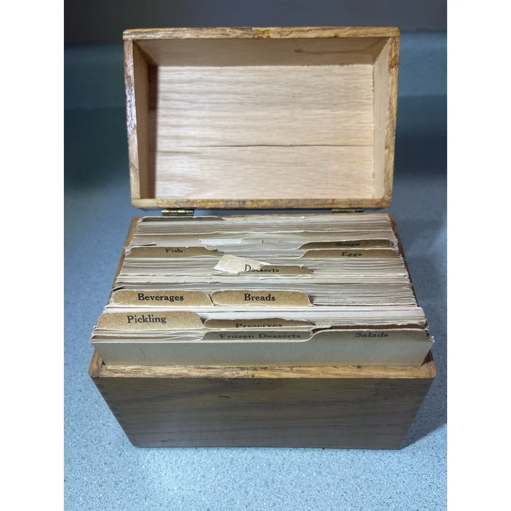 Vintage Wooden Recipe Box With Typed And Hand Written Recipe Cards Very Old